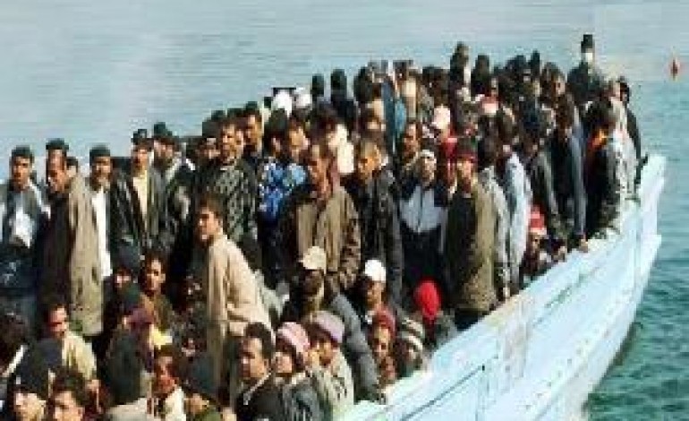Il presunto arrivo di profughi allarma la minoranza